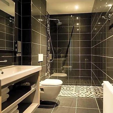 Golden Mansion Aparthotel 3*