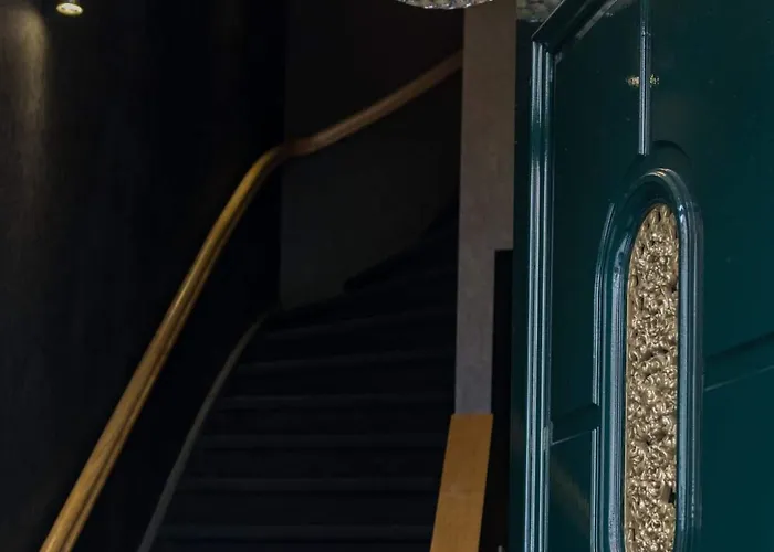 Aparthotel Golden Mansion 3*