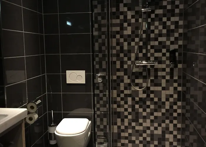 Golden Mansion Aparthotel 3*