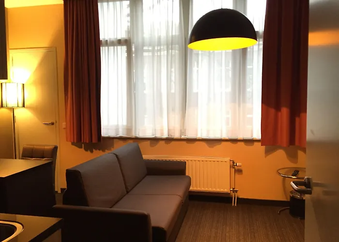 Golden Mansion Aparthotel