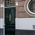 Ξενοδοχείο με διαμερίσματα Golden Mansion 3*