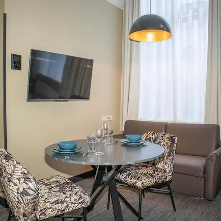 Golden Mansion Aparthotel